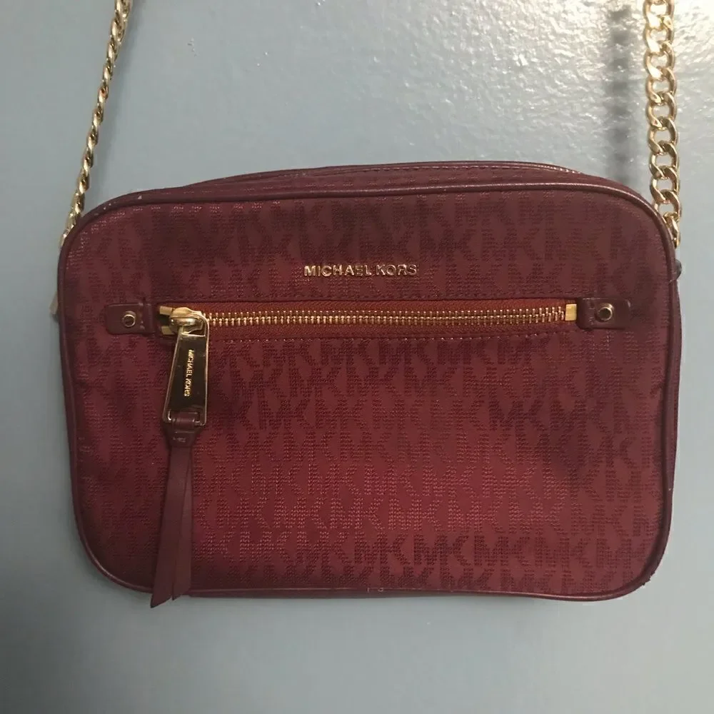 Michael Kors crossbody bag in burgundy - Picture 12 of 16